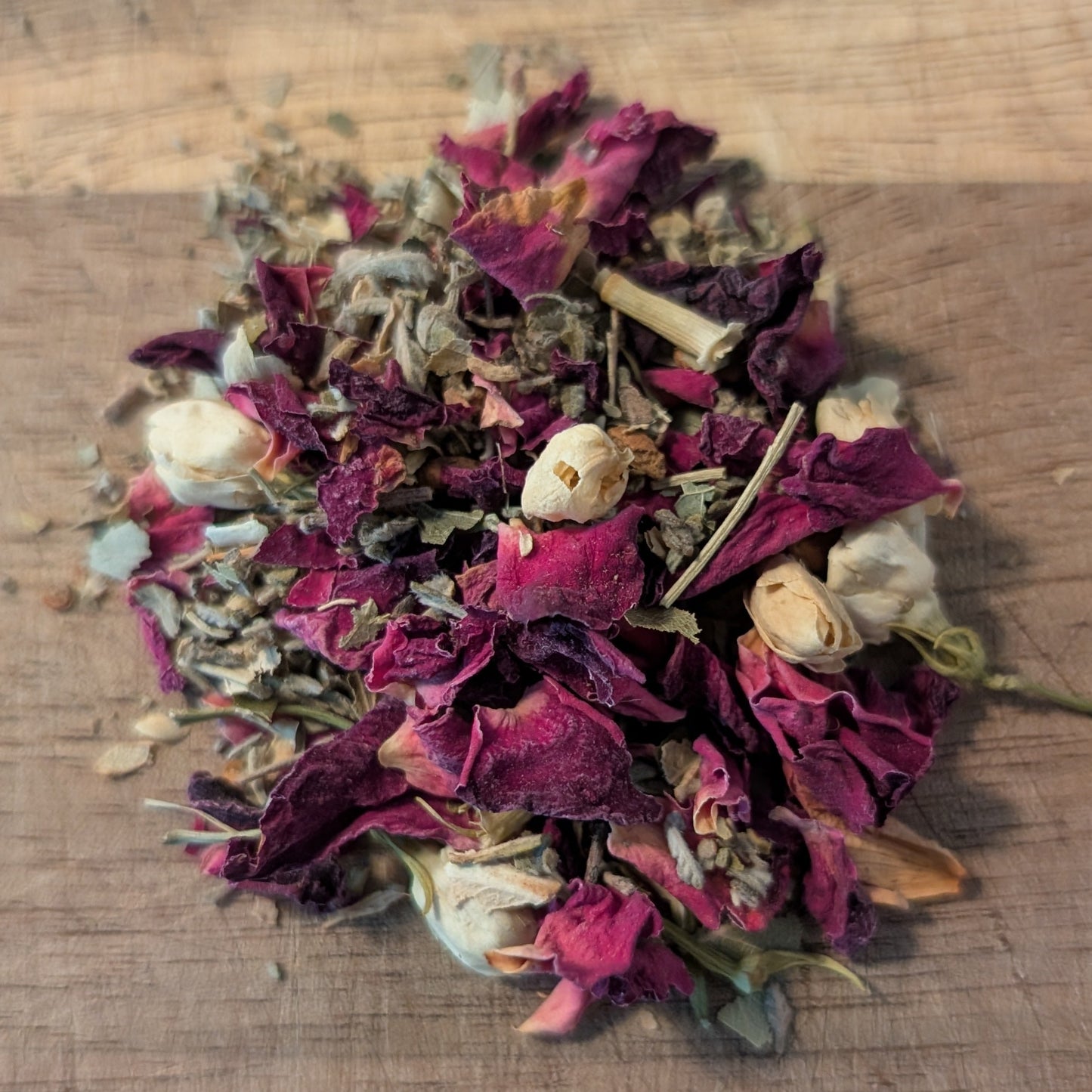 Besar-Té 1oz herbal tea blend